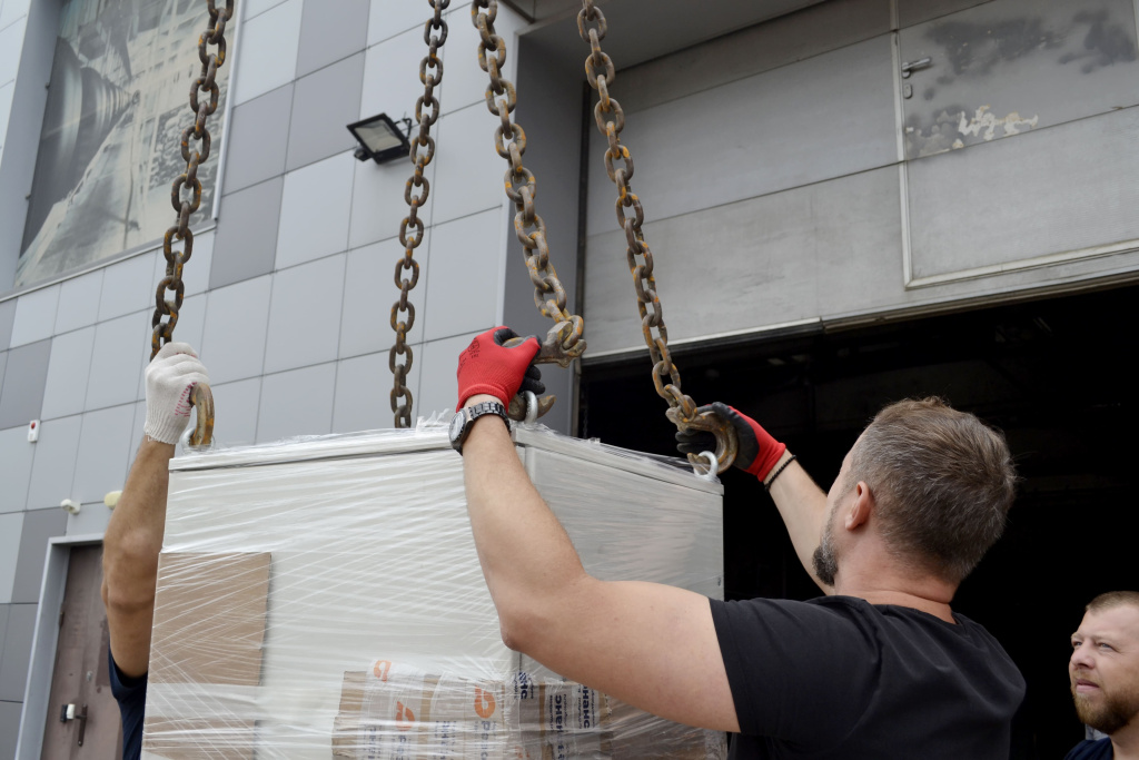 Отправка МРТ Siemens Magnetom Avanto 1,5Т в г. Астрахань