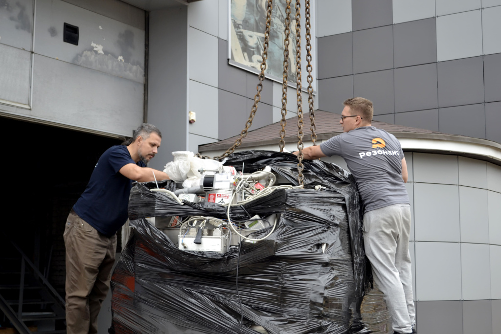 Отправка МРТ Siemens Magnetom Avanto 1,5Т в г. Астрахань
